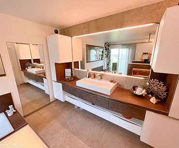 Lichtermeer Badezimmer